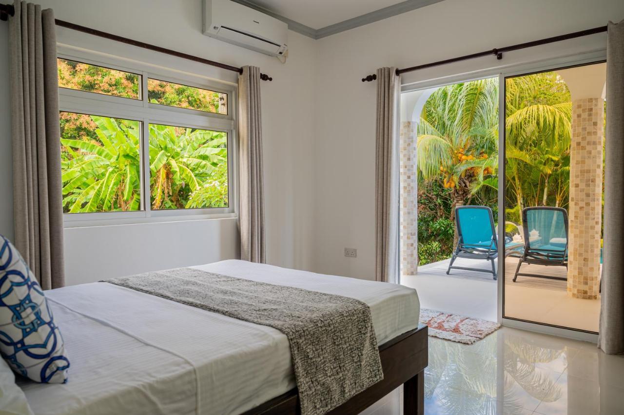 Tranquility Villas Баи-Сейнт-Энн Экстерьер фото